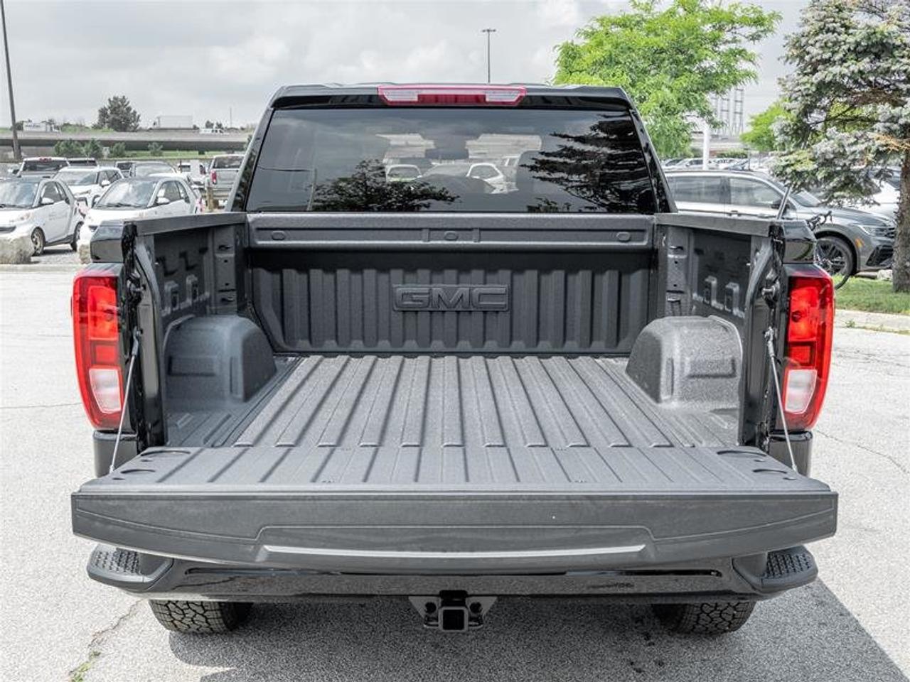 2026 GMC Sierra 1500 ELEVATION Photo
