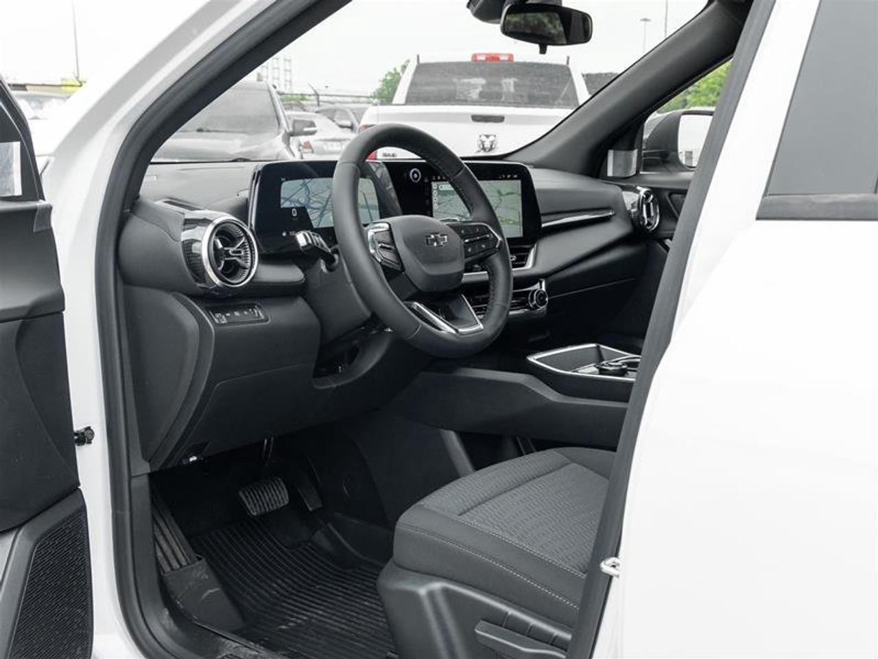 2026 Chevrolet Equinox LT Photo