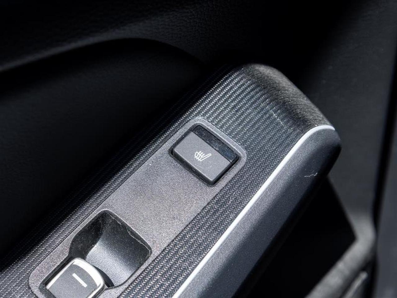 2025 Honda Civic Hybrid Sport Touring eCVT Sedan Photo