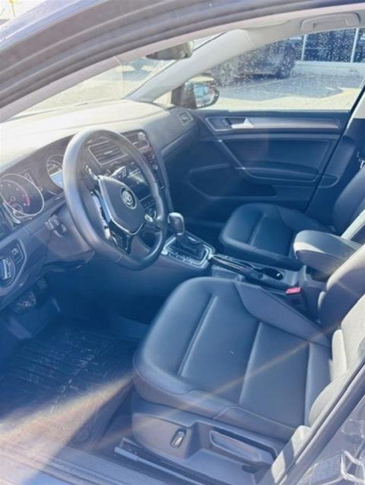 2019 Volkswagen Golf SportWagen 1.8T Highline DSG 6sp at w/Tip 4MOTION Photo