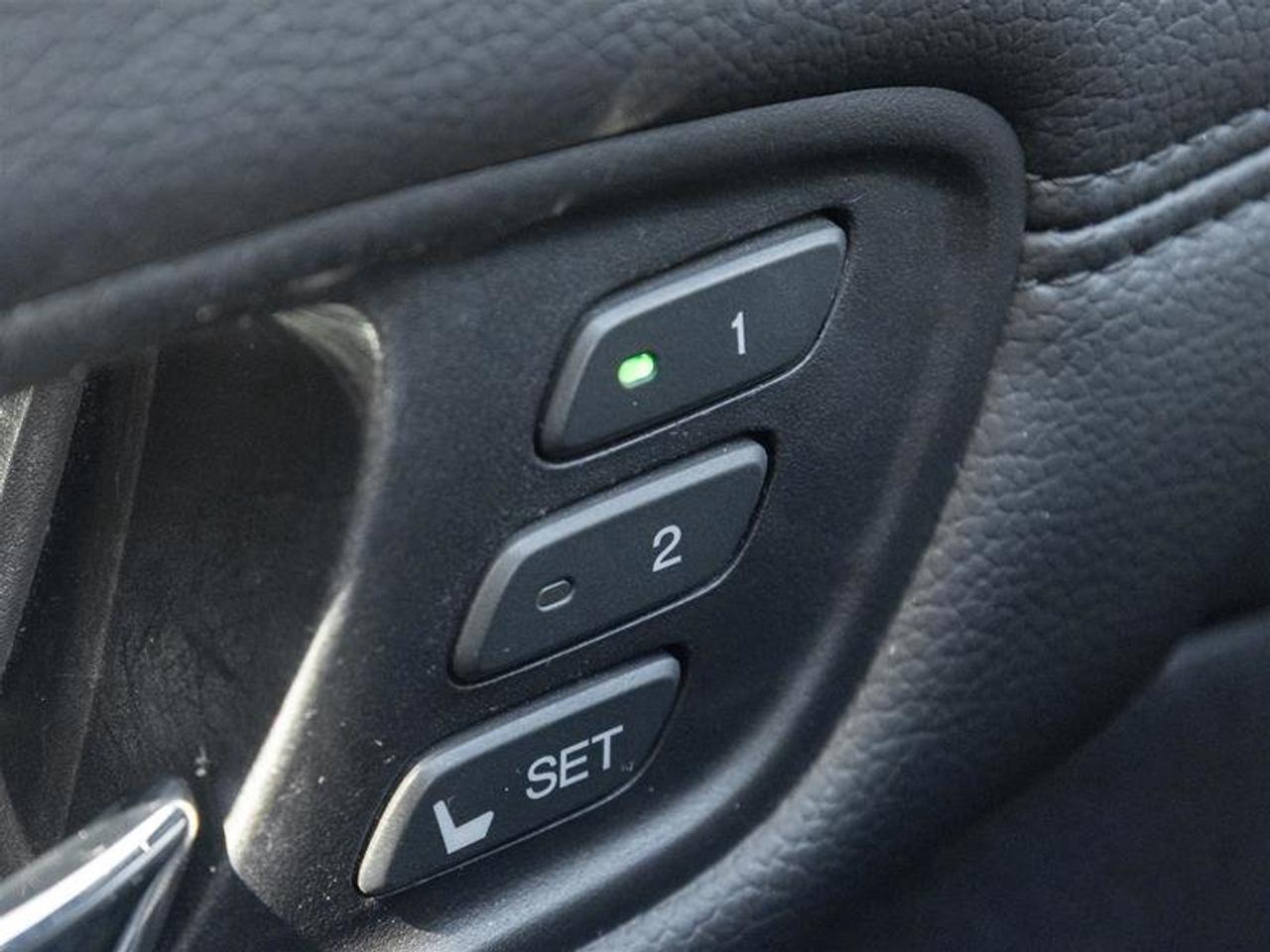 2017 Acura RDX Tech at Photo