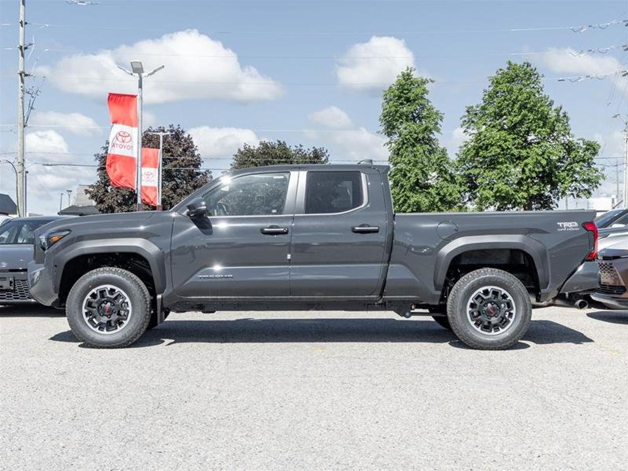 2026 Toyota Tacoma TRD Off Road Plus Photo2