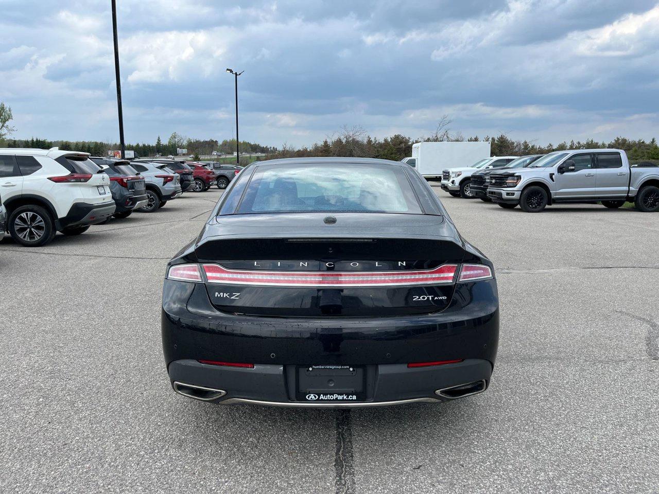 2020 Lincoln MKZ Reserve AWD Photo