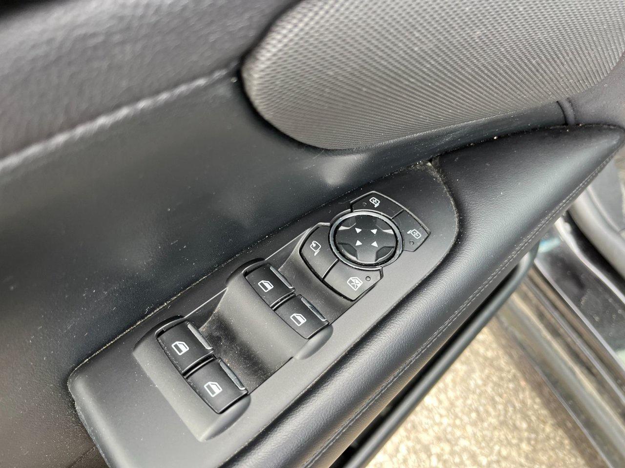 2020 Lincoln MKZ Reserve AWD Photo