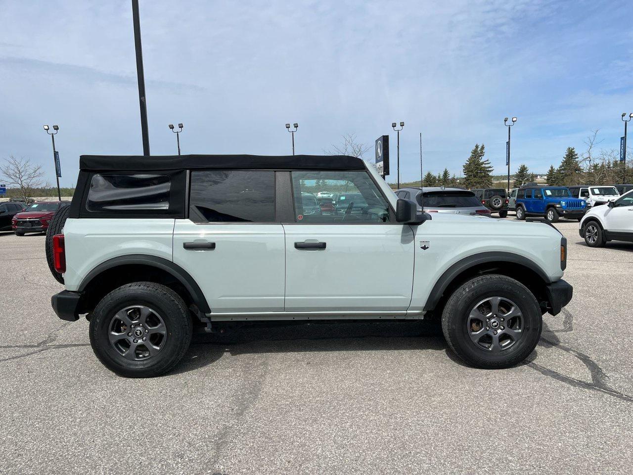 2022 Ford Bronco Big Bend 4 Door 4x4 Photo4