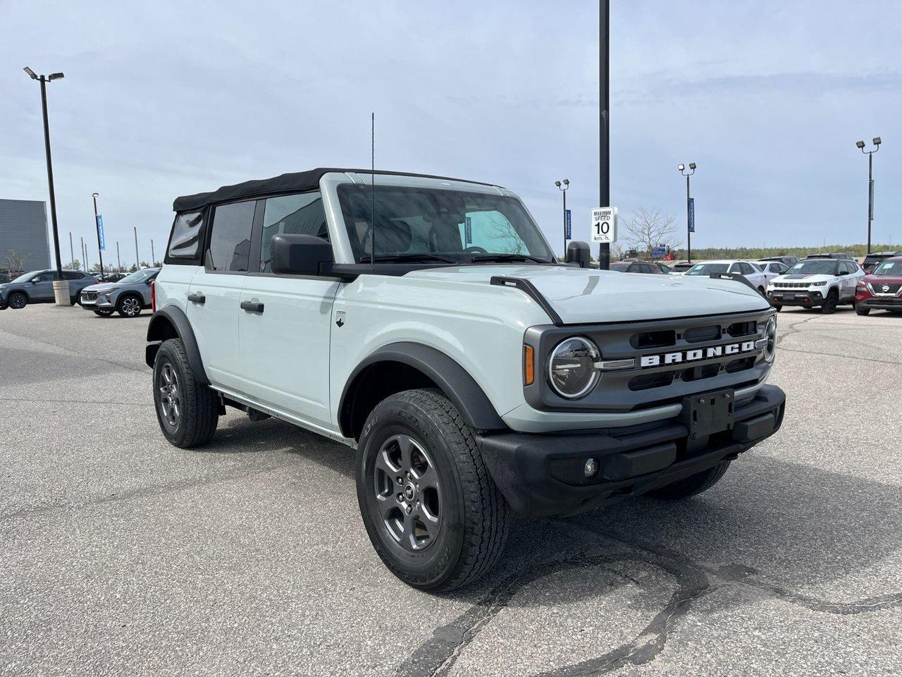 2022 Ford Bronco Big Bend 4 Door 4x4 Photo3