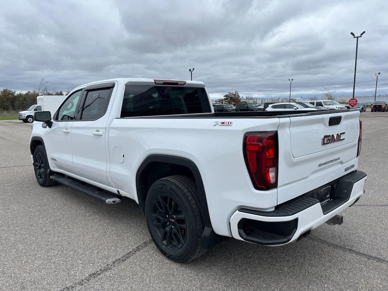 2022 GMC Sierra 1500 4WD Crew Cab 157 Elevation Photo