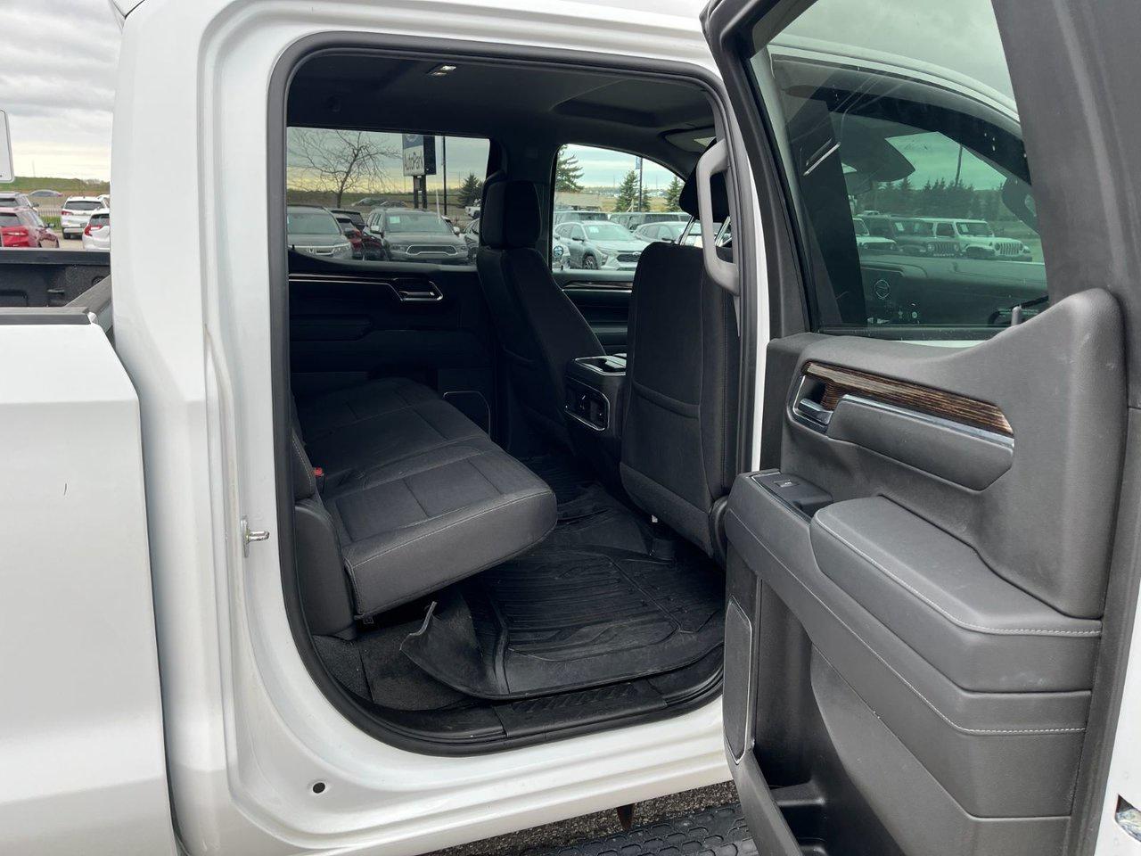 2022 GMC Sierra 1500 4WD Crew Cab 157 Elevation Photo