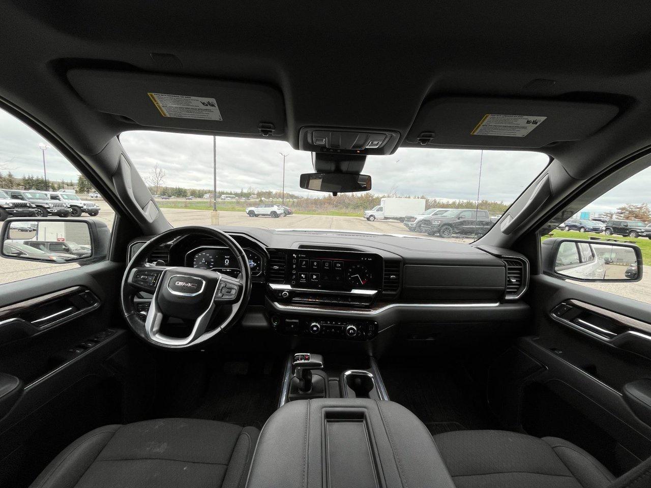 2022 GMC Sierra 1500 4WD Crew Cab 157 Elevation Photo