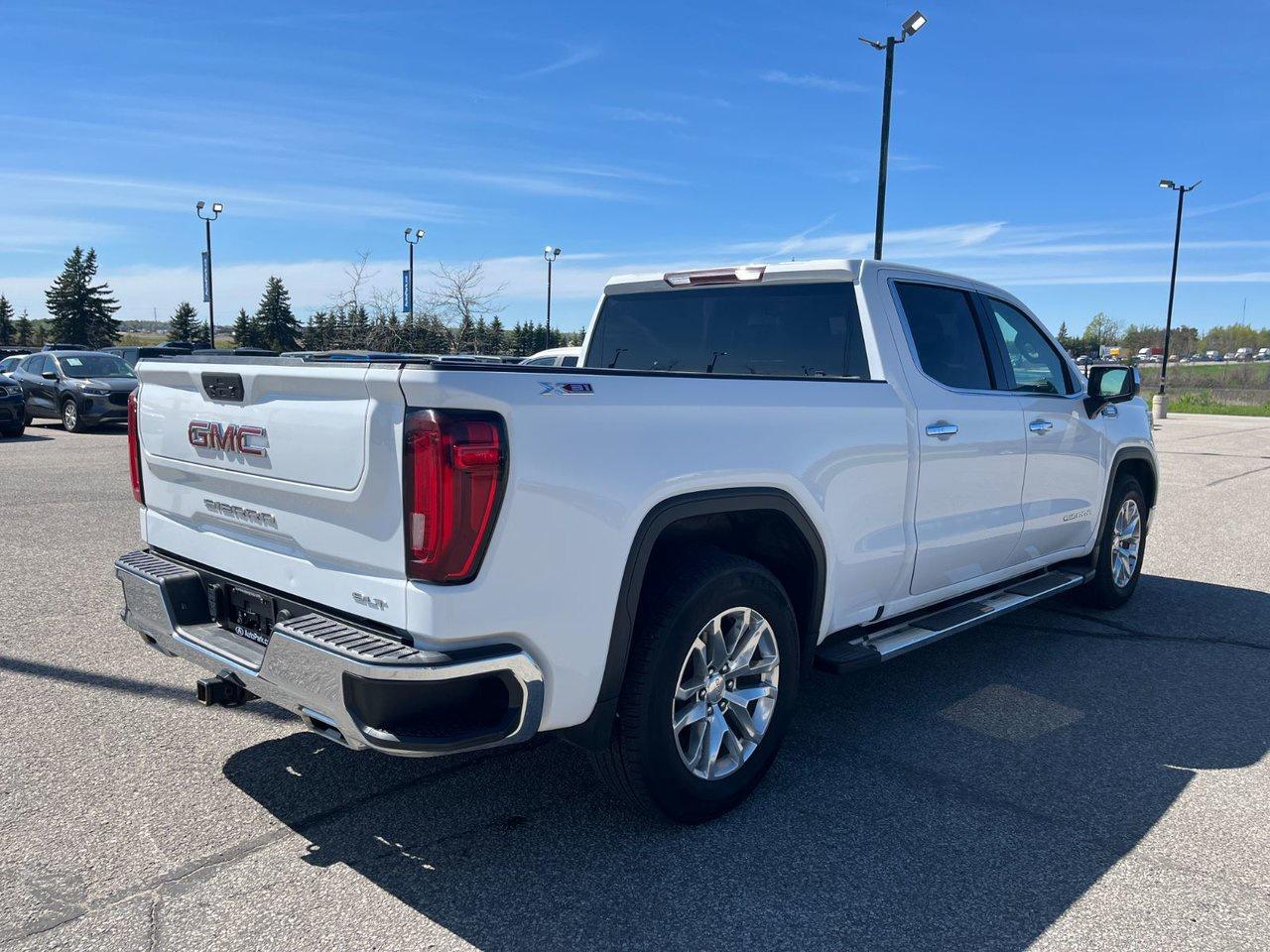 2021 GMC Sierra 1500 4WD Crew Cab 157 WB SLT Photo