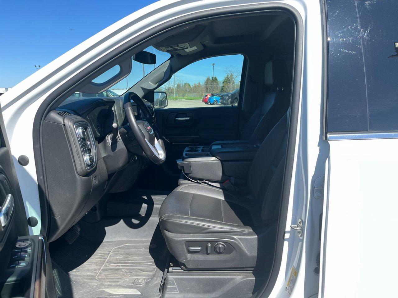 2021 GMC Sierra 1500 4WD Crew Cab 157 WB SLT Photo