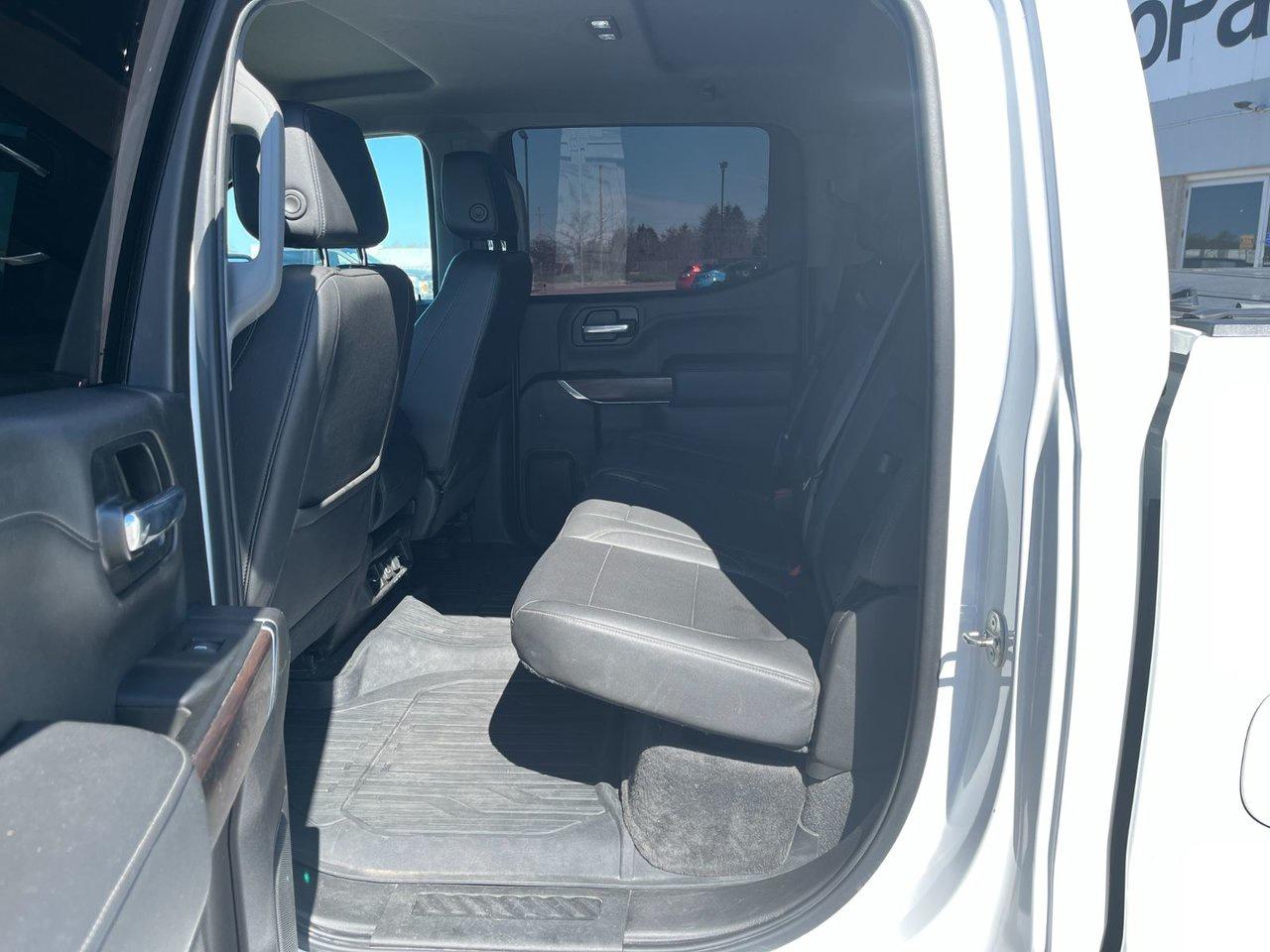 2021 GMC Sierra 1500 4WD Crew Cab 157 WB SLT Photo