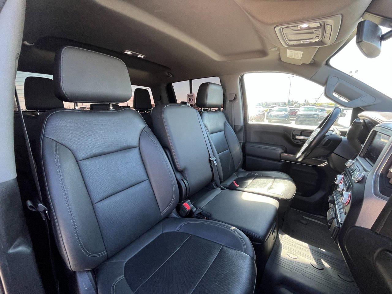 2021 GMC Sierra 1500 4WD Crew Cab 157 WB SLT Photo