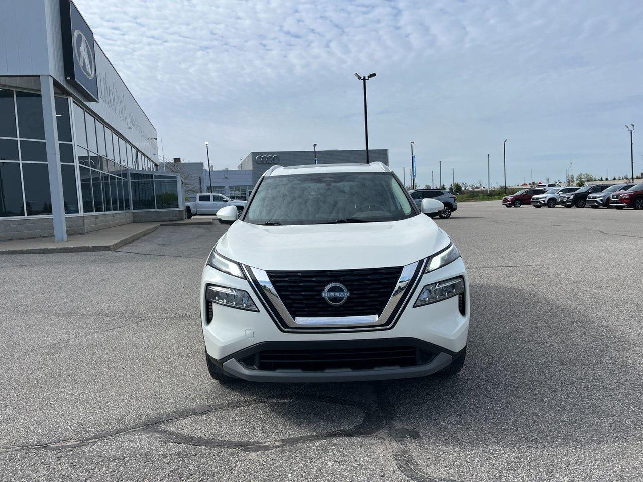 2023 Nissan Rogue AWD SV Moonroof Photo2