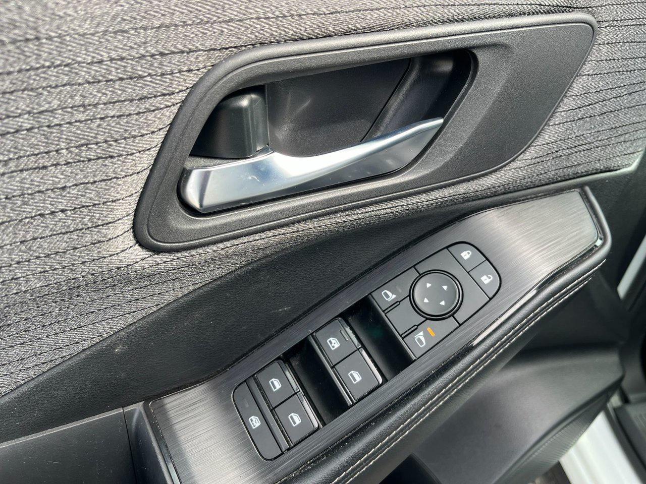 2023 Nissan Rogue AWD SV Moonroof Photo