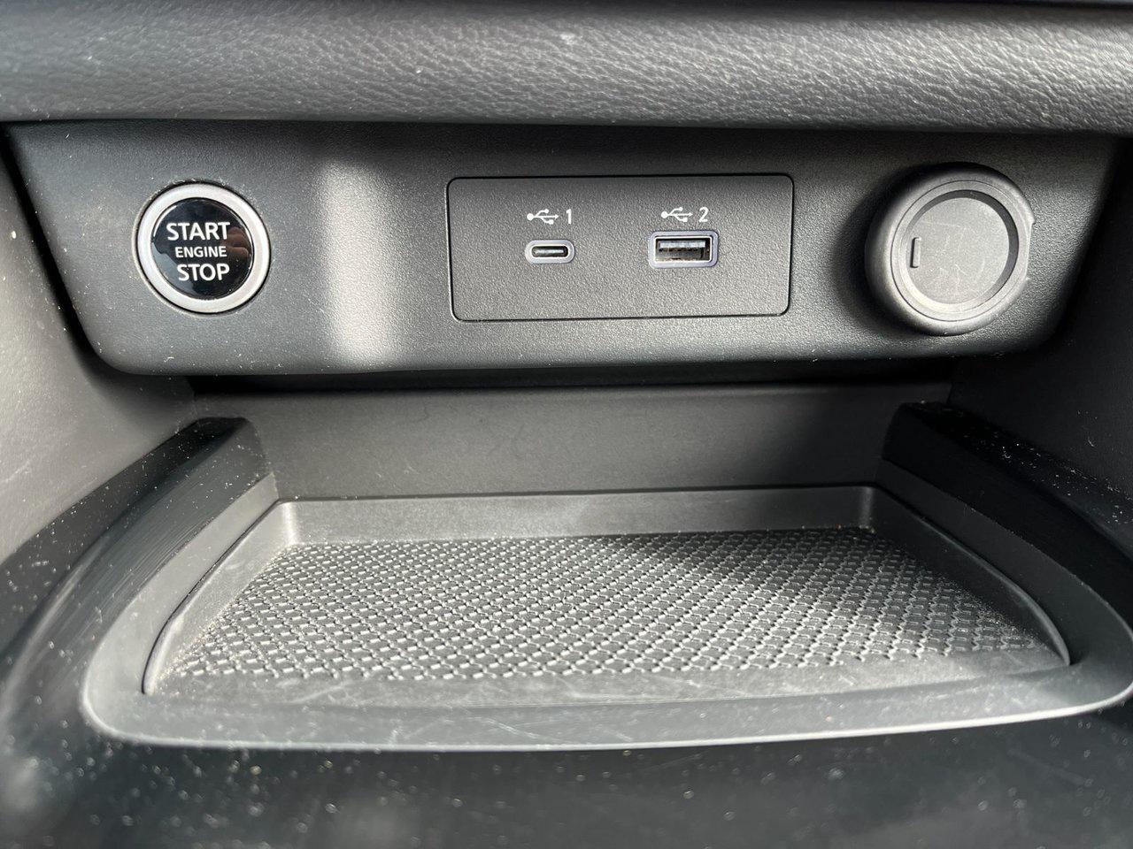 2023 Nissan Rogue AWD SV Moonroof Photo