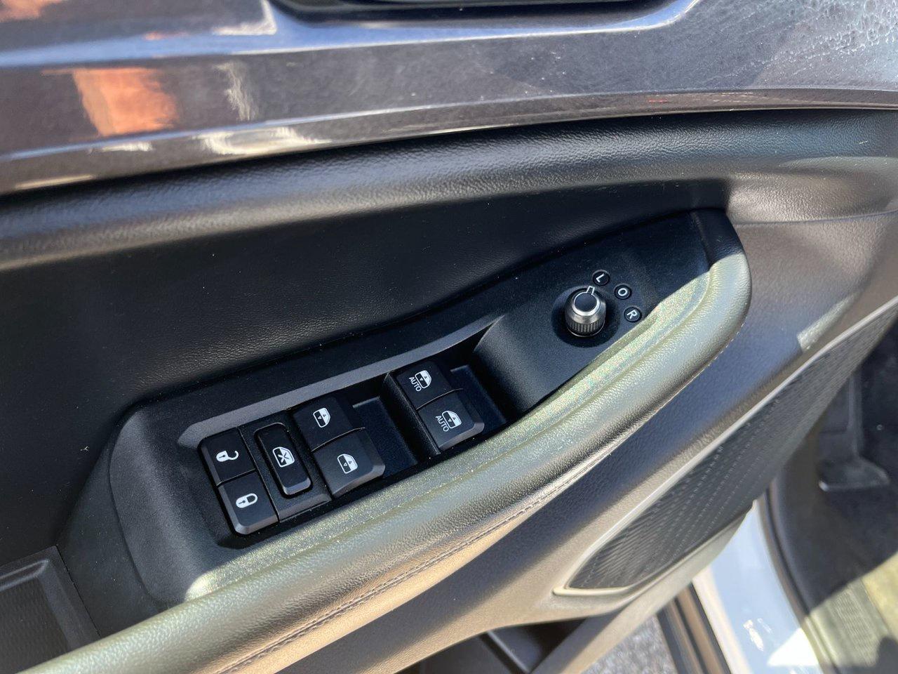 2021 Jeep Grand Cherokee L ALTITUDE 4X4 Photo