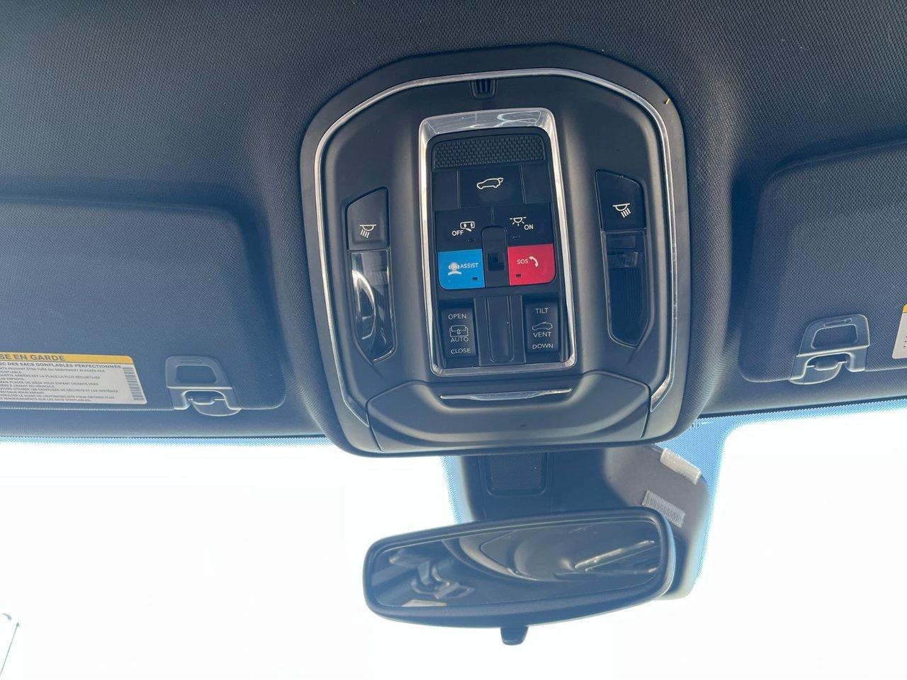 2021 Jeep Grand Cherokee L ALTITUDE 4X4 Photo