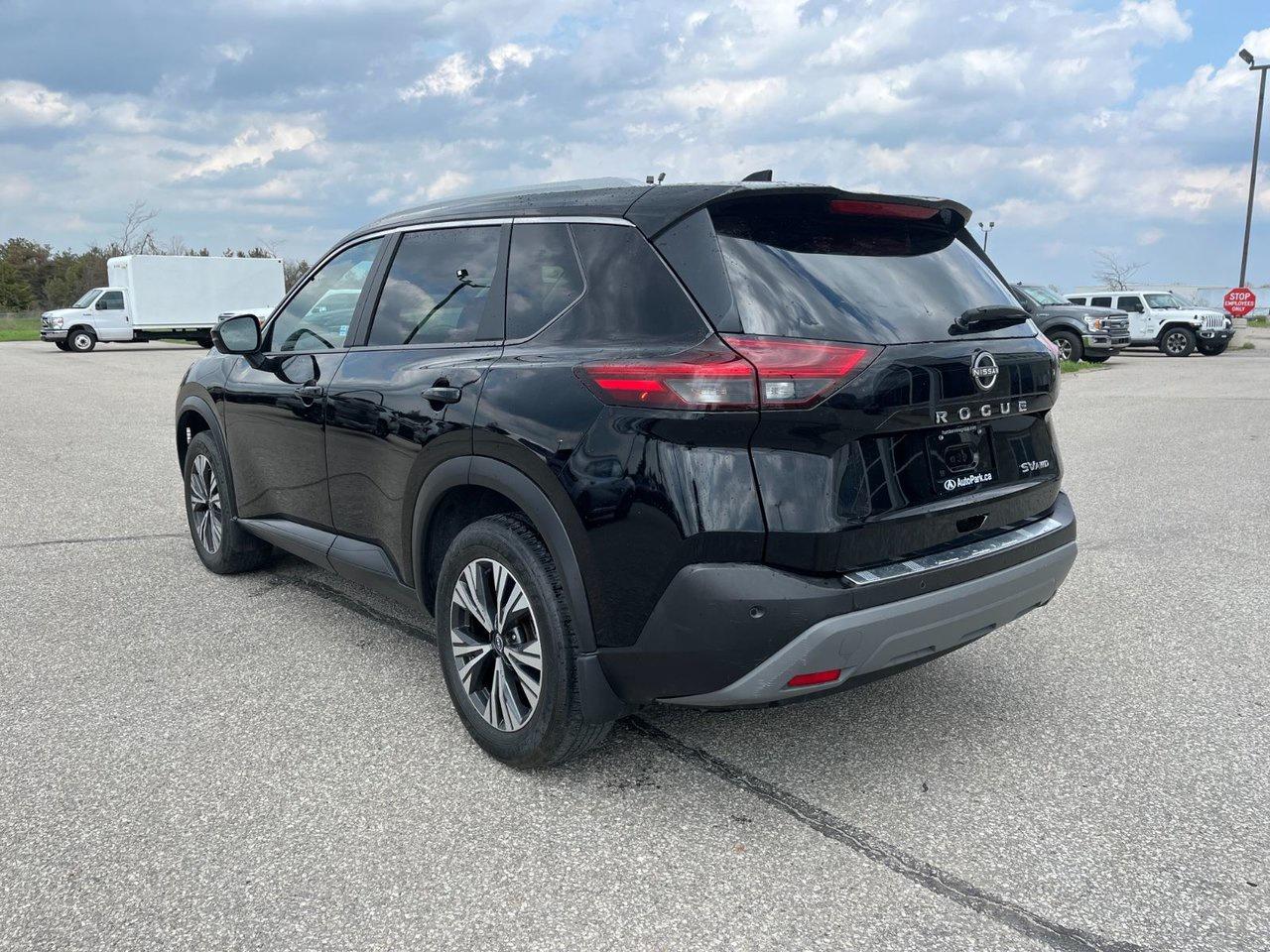 2023 Nissan Rogue SV AWD Photo
