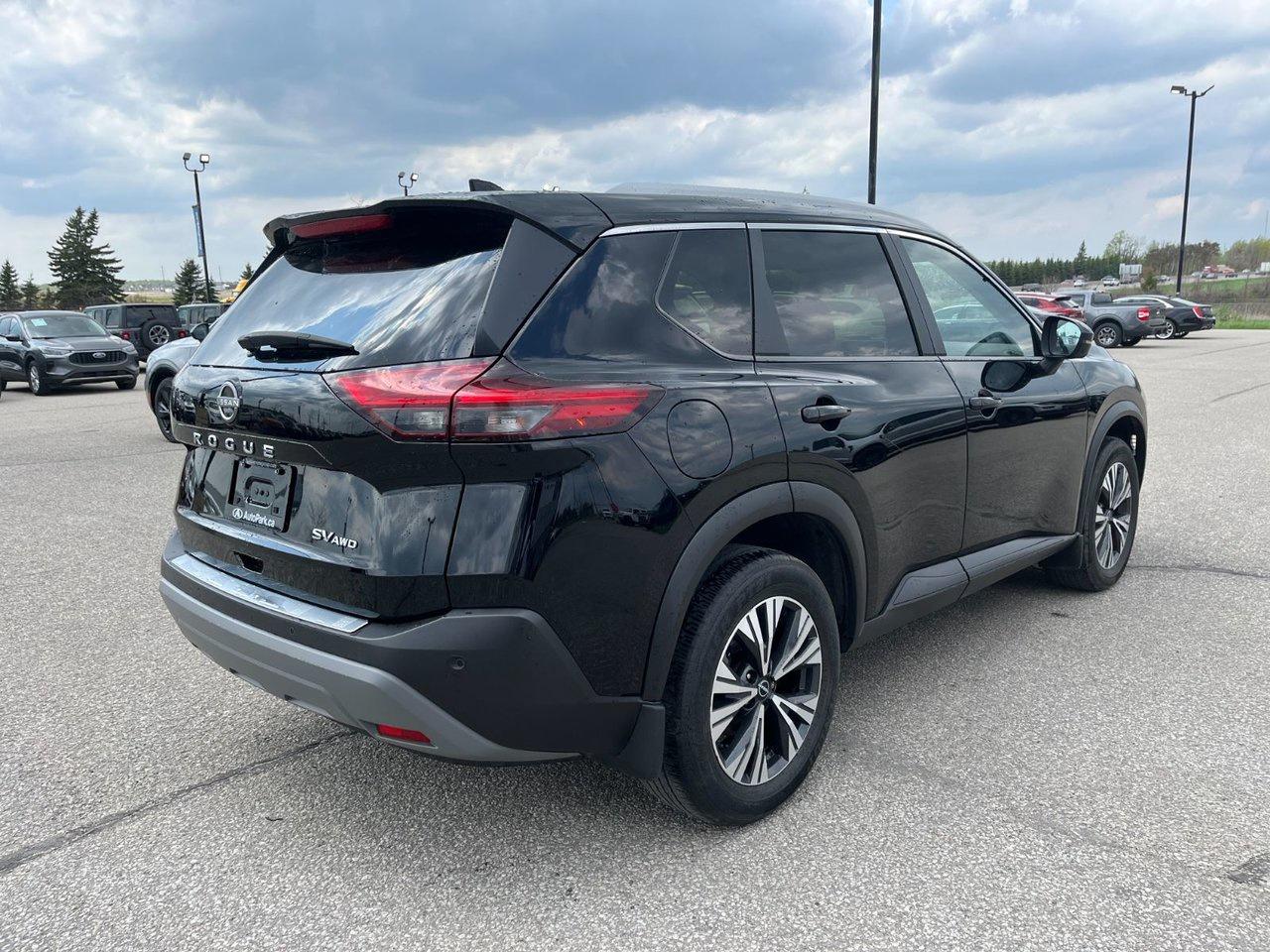 2023 Nissan Rogue SV AWD Photo