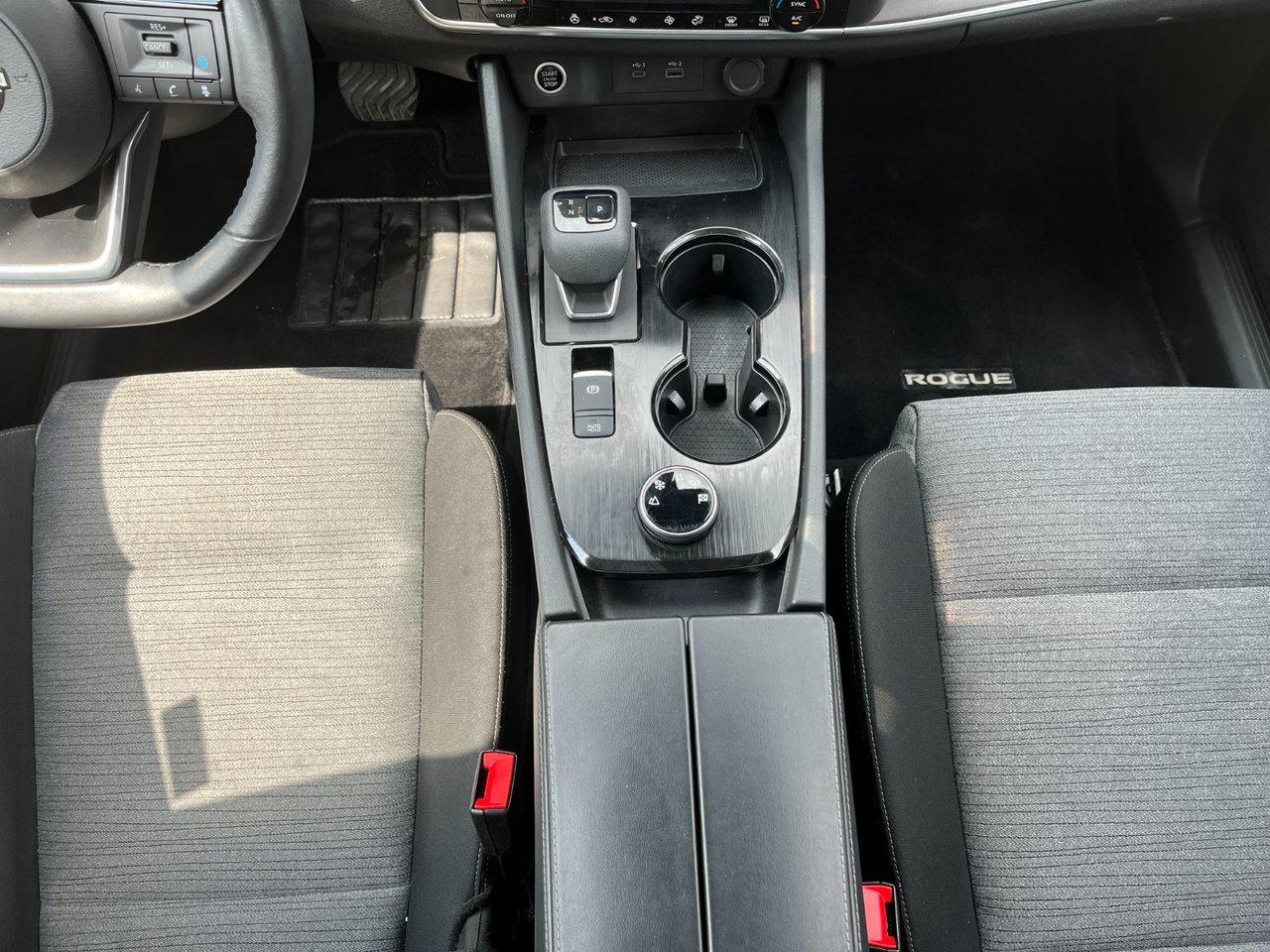 2023 Nissan Rogue SV AWD Photo