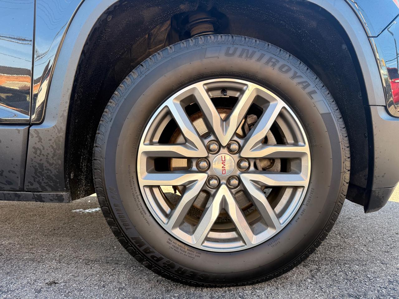 2018 GMC Acadia SLE Photo