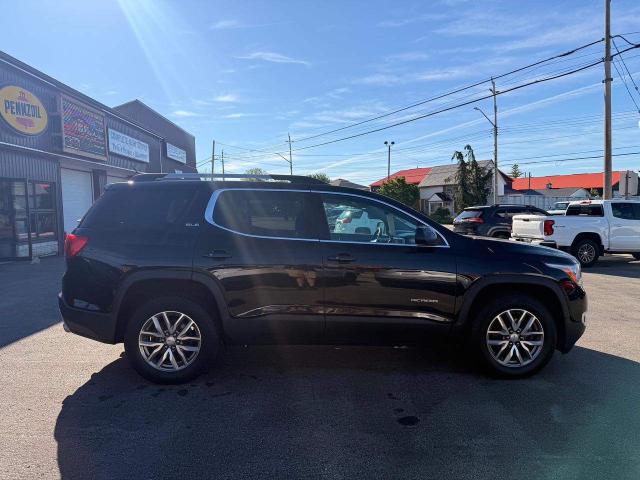 2018 GMC Acadia SLE Photo