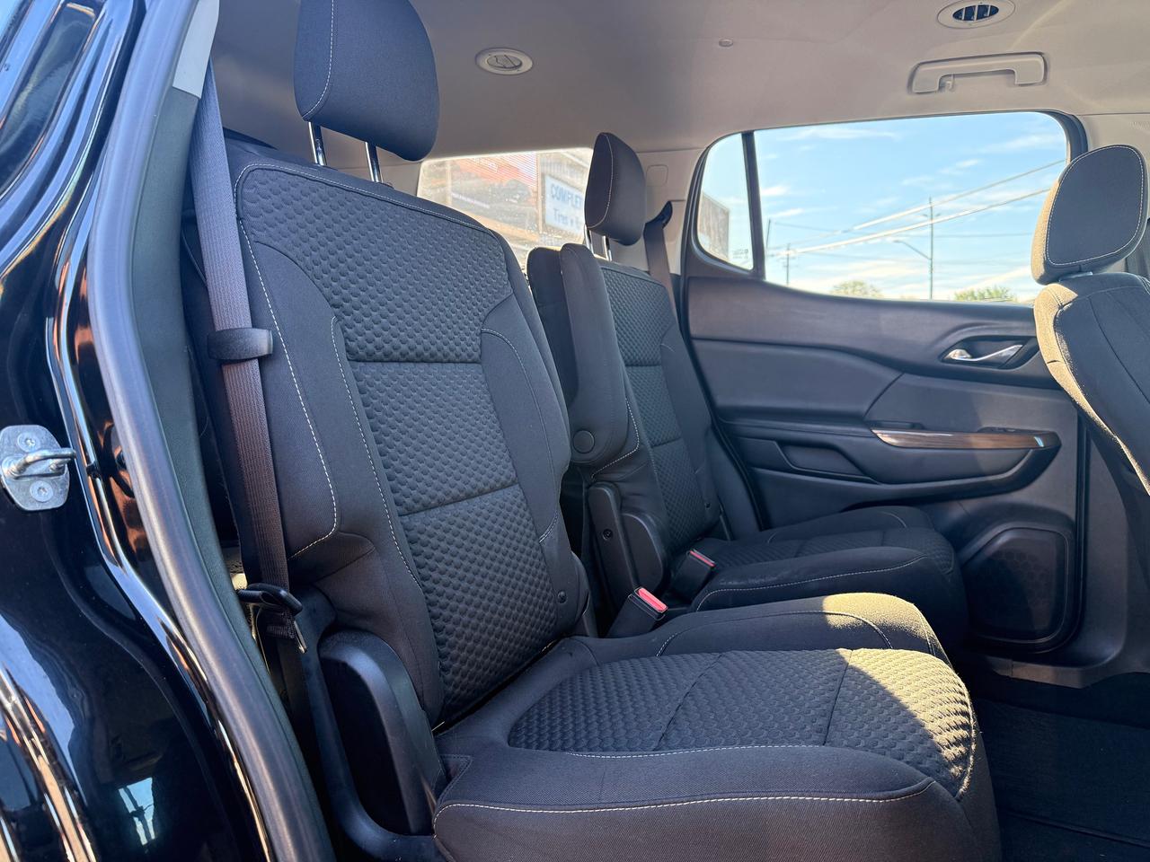 2018 GMC Acadia SLE Photo