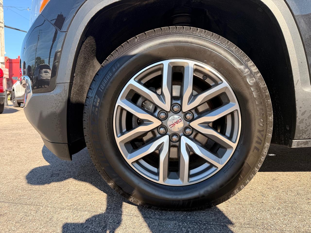 2018 GMC Acadia SLE Photo