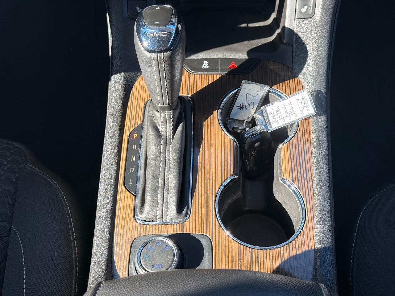 2018 GMC Acadia SLE Photo