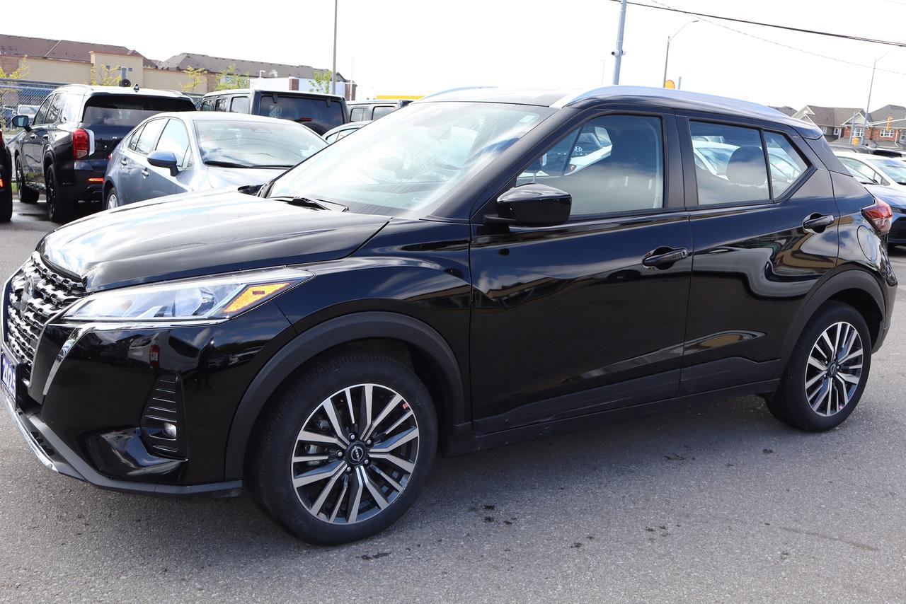 2025 Nissan Kicks SV Photo