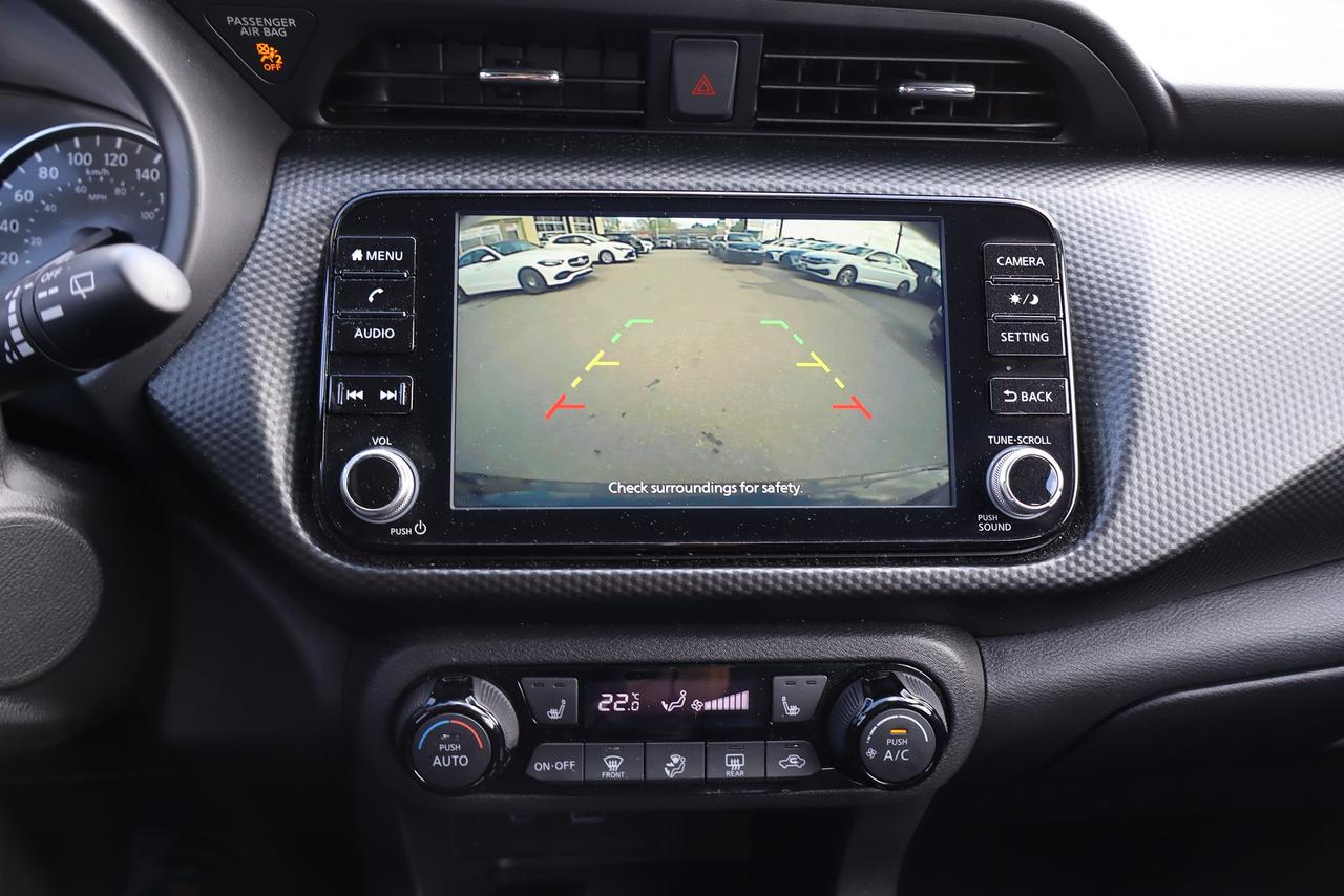 2025 Nissan Kicks SV Photo