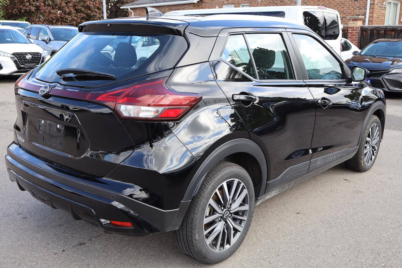 2025 Nissan Kicks SV Photo