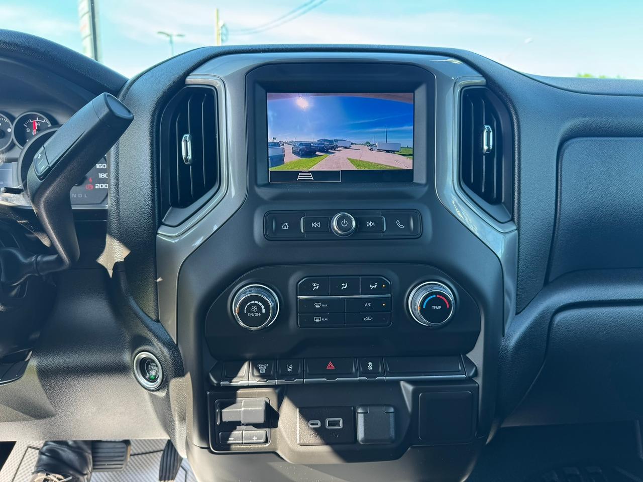 2024 Chevrolet Silverado 3500 Dump Photo