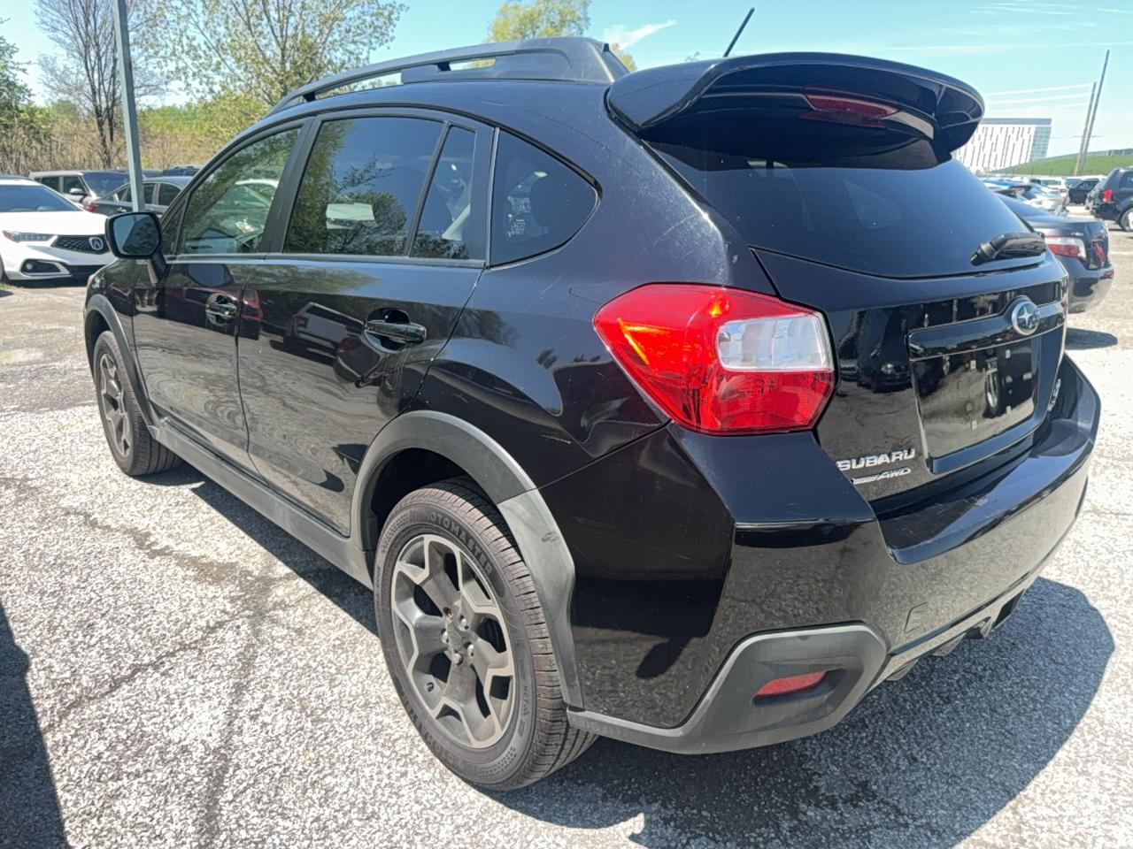 2013 Subaru XV Crosstrek 2.0i w/Touring Pkg Photo
