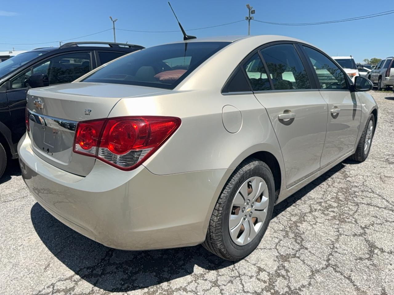 2012 Chevrolet Cruze LT Turbo w/1SA Photo3