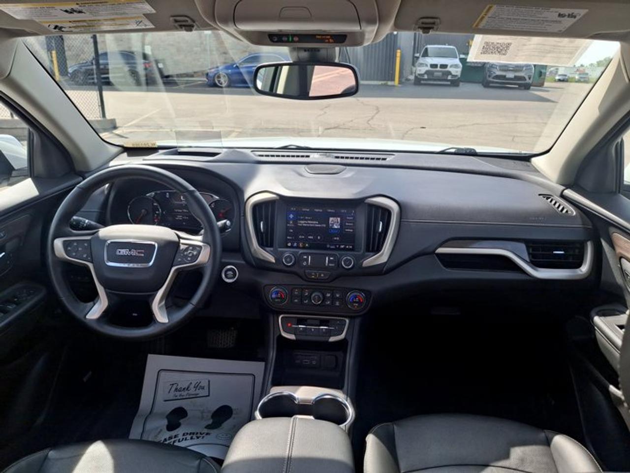 2024 GMC Terrain Denali AWD | Leather | Sunroof | NAV | HUD | 360 Camera | Adaptive Cruise | Heated Seats and More ! Photo