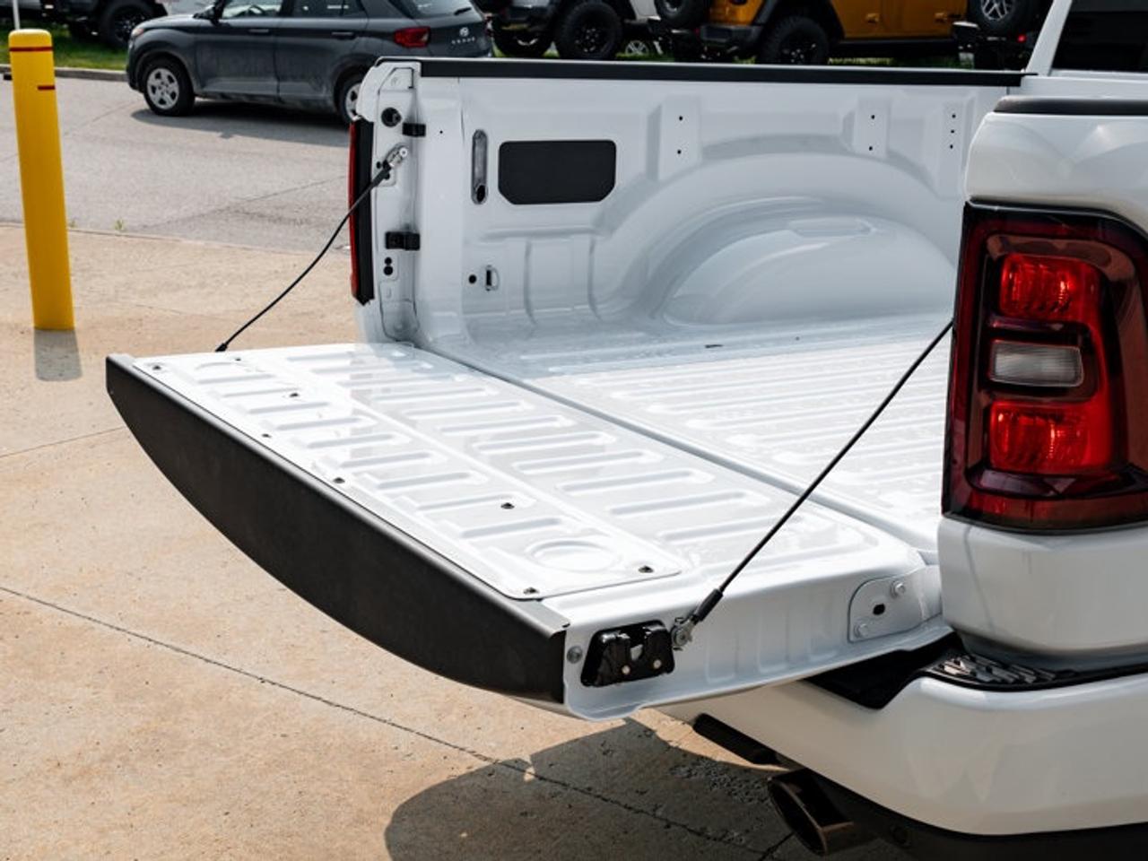 2026 RAM 1500 SPORT Photo