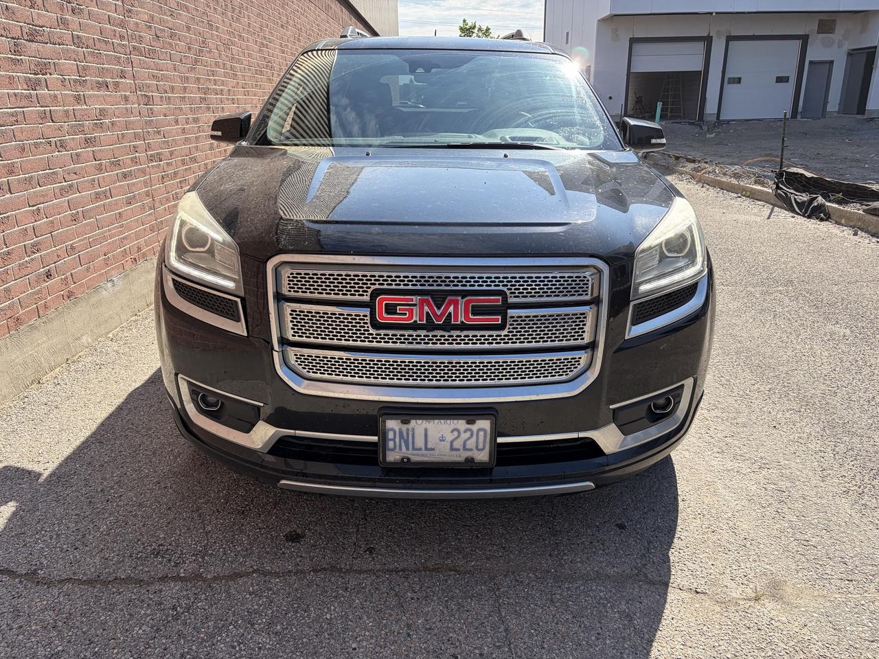 2016 GMC Acadia Denali Photo