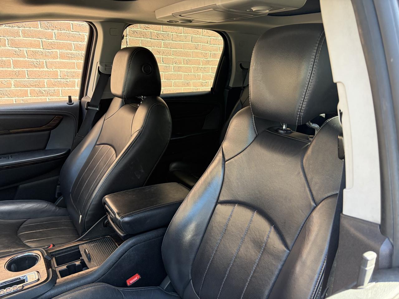2016 GMC Acadia Denali Photo