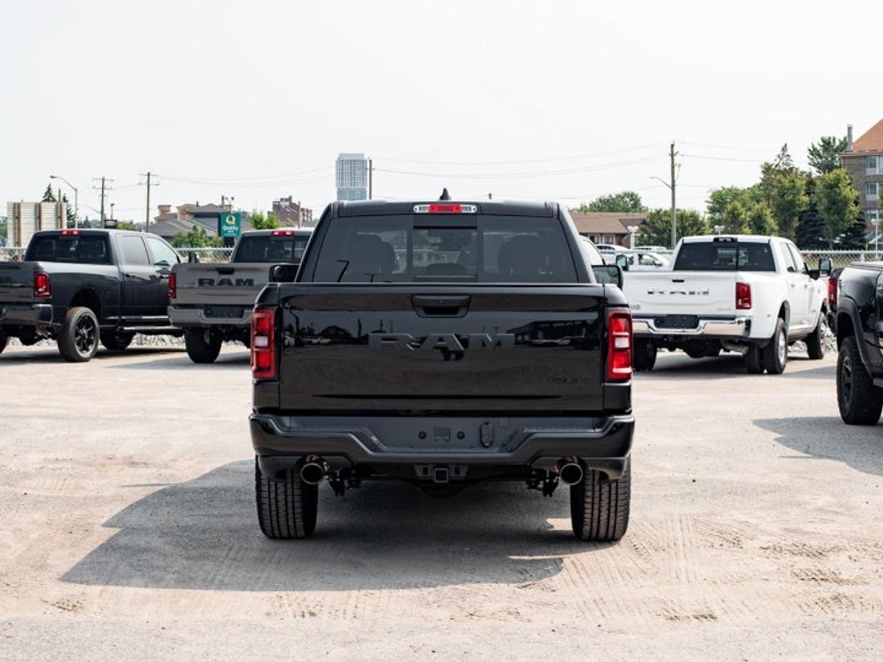 2026 RAM 1500 Express Photo