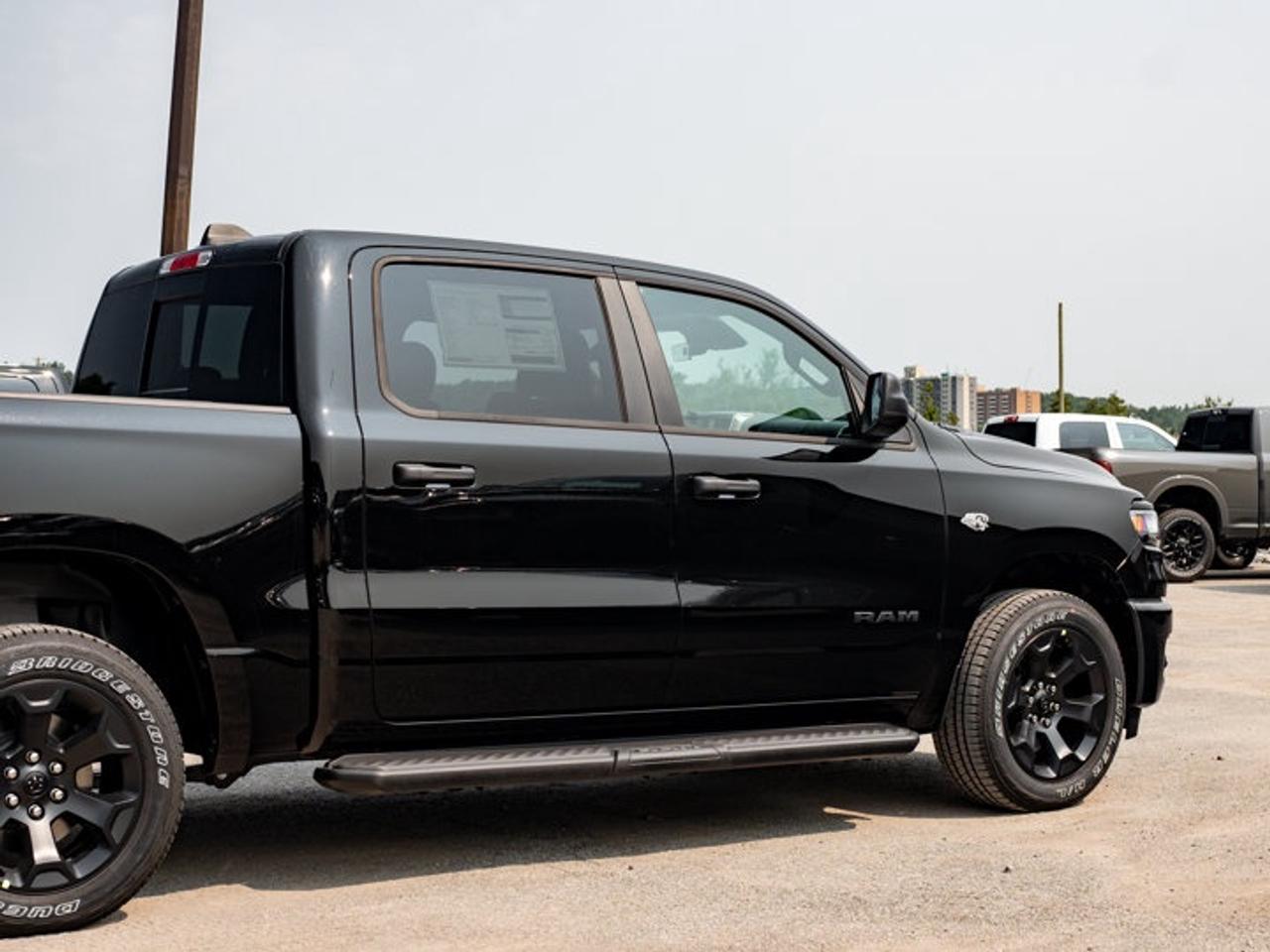 2026 RAM 1500 Express Photo