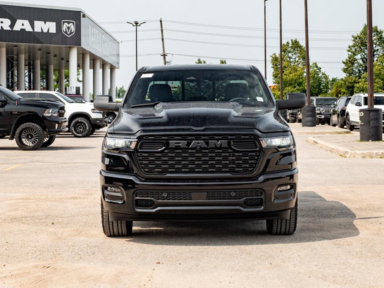 2026 RAM 1500 Express Photo