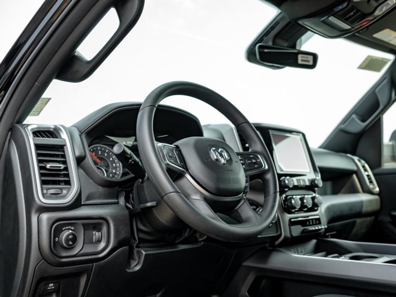 2026 RAM 1500 Express Photo