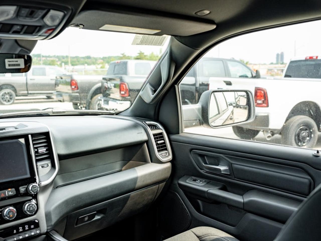 2026 RAM 1500 Express Photo
