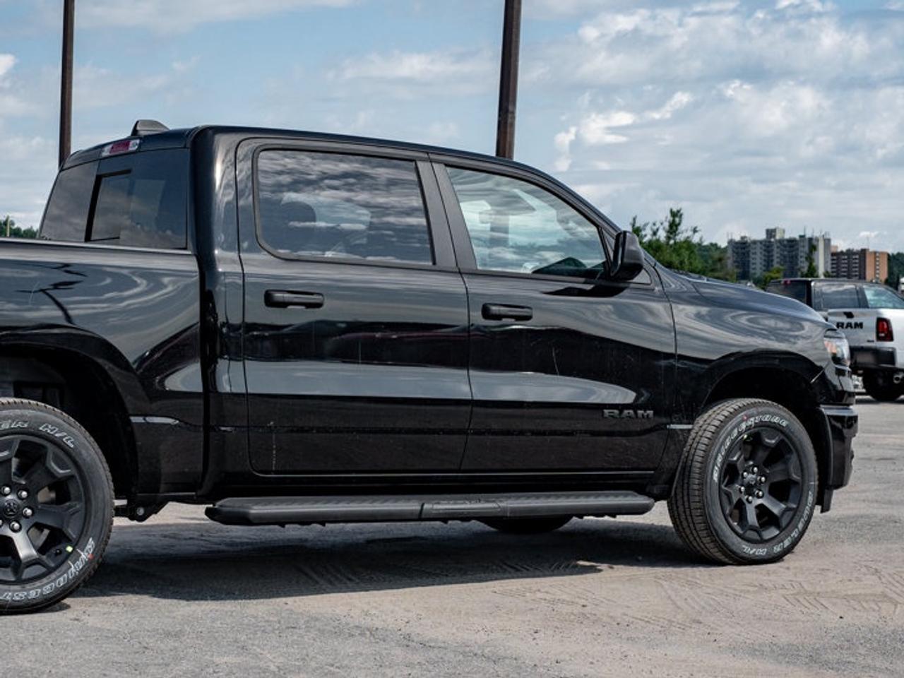 2026 RAM 1500 Express Photo