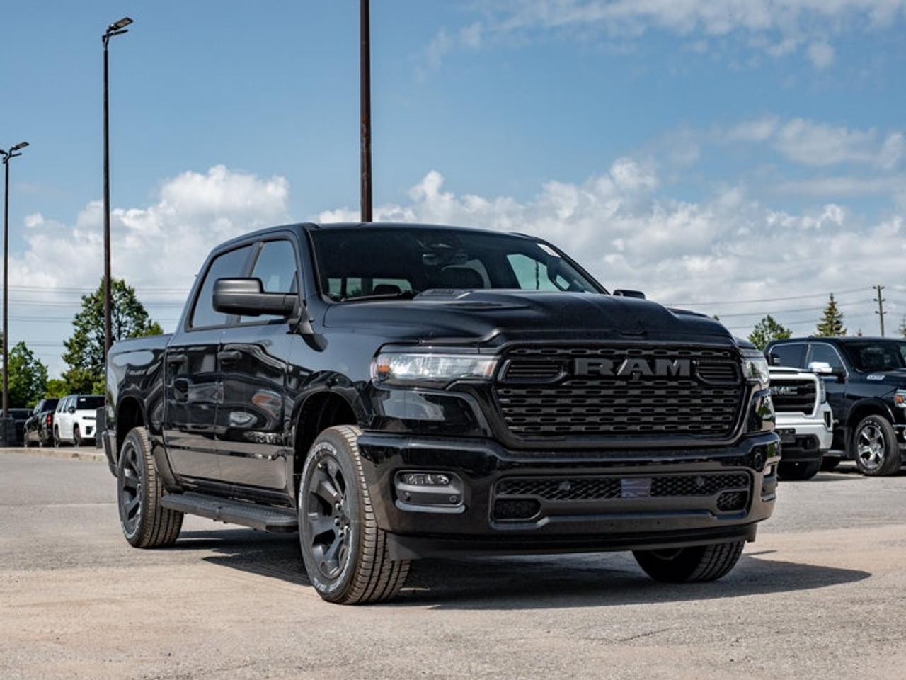 2026 RAM 1500 Express Photo