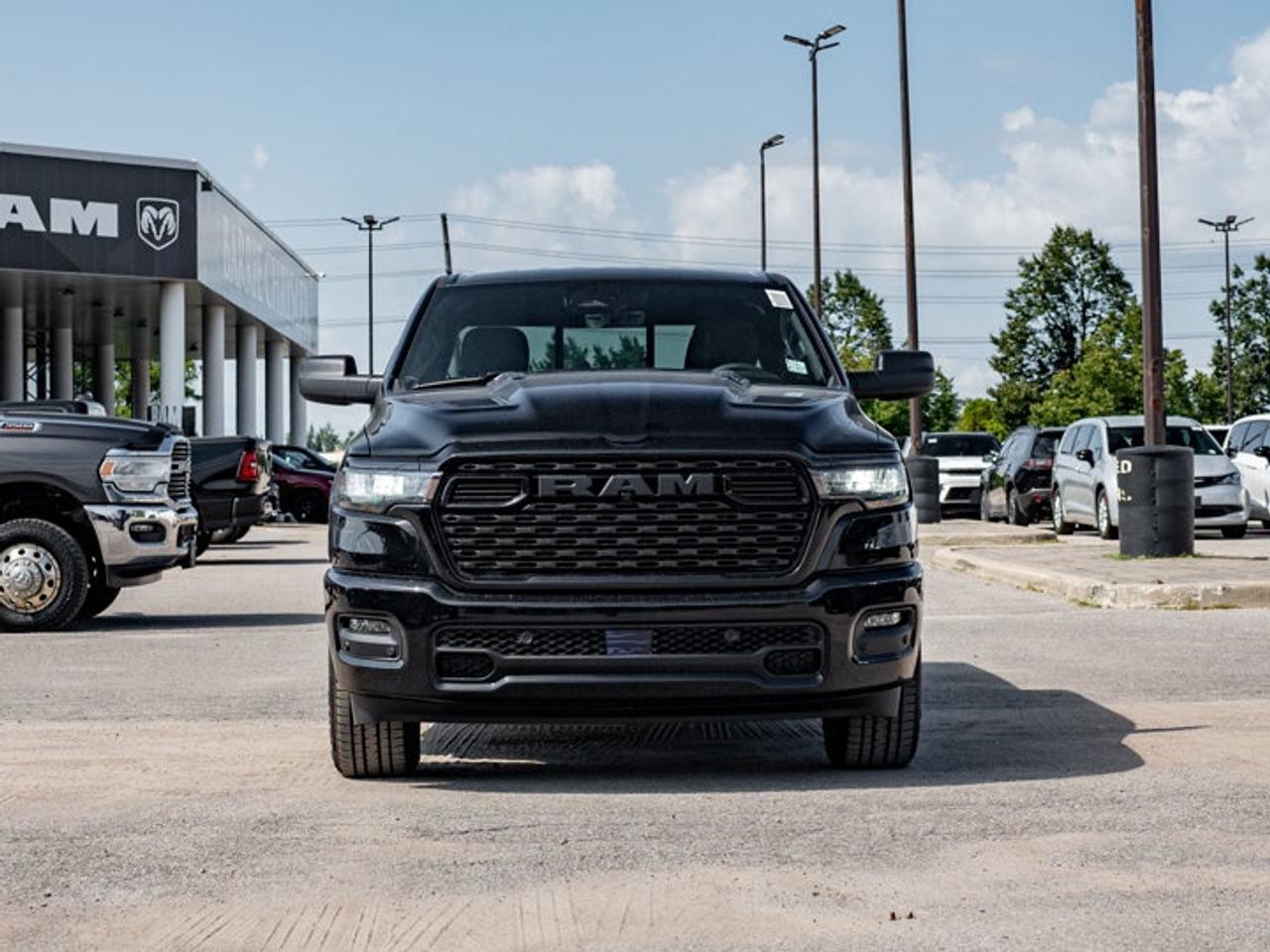 2026 RAM 1500 Express Photo