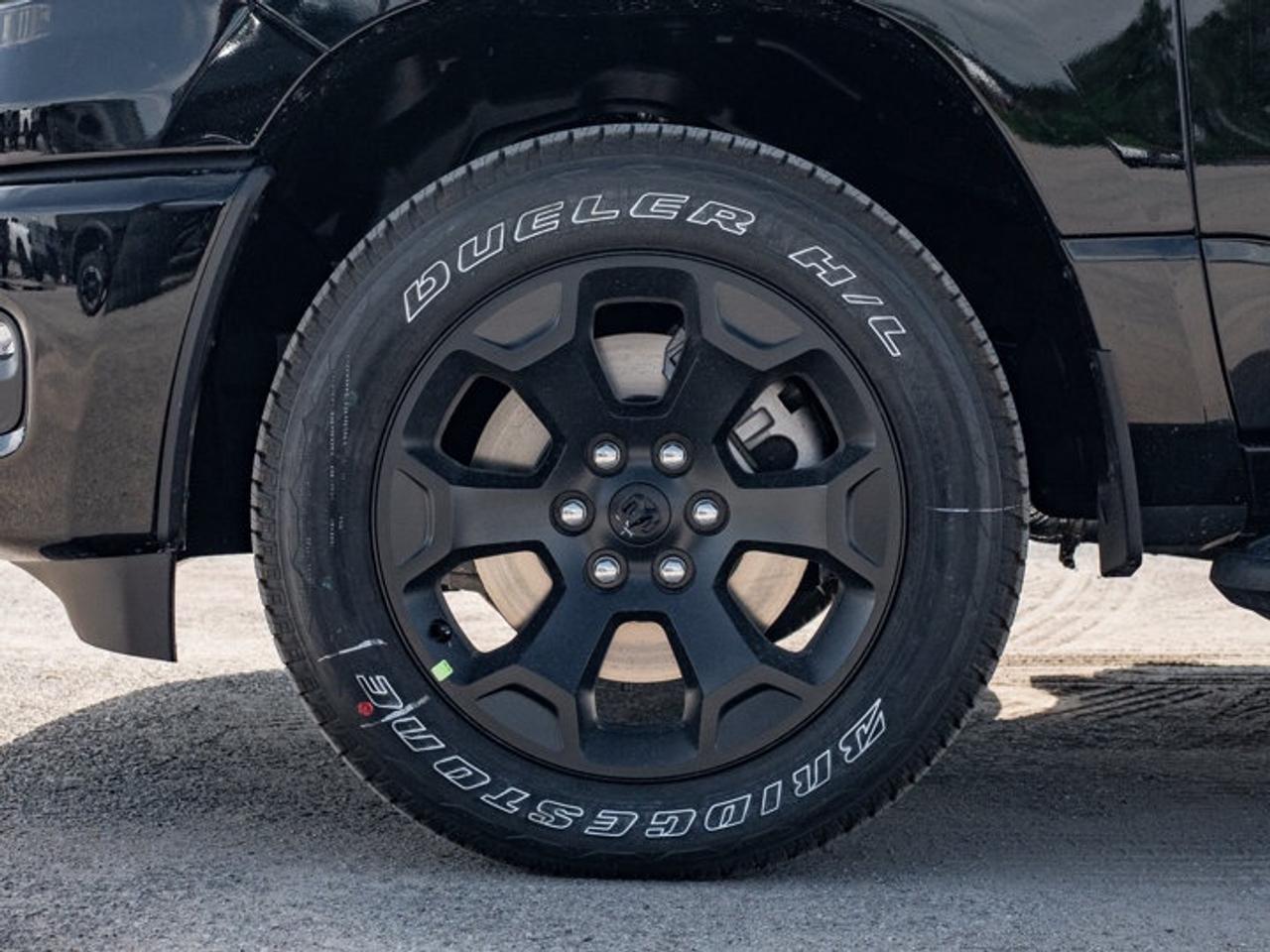 2026 RAM 1500 Express Photo