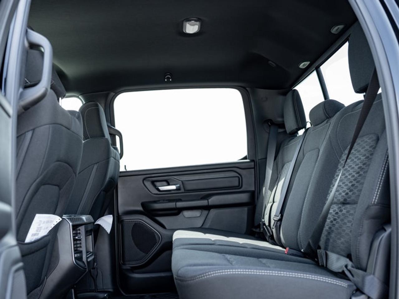 2026 RAM 1500 Express Photo